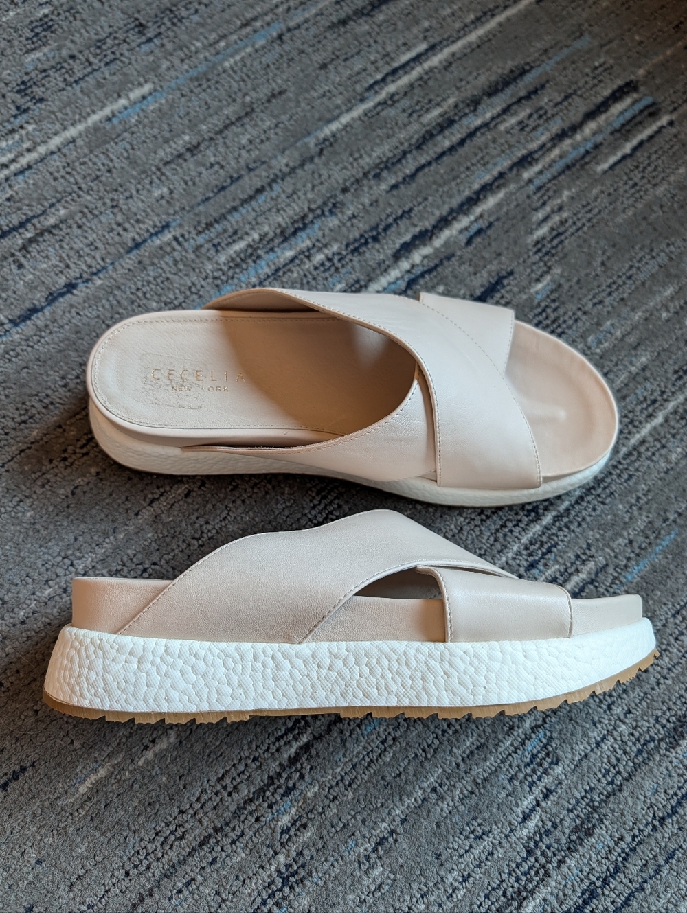 new CECELIA NEW YORK leather platform sandals 7.5